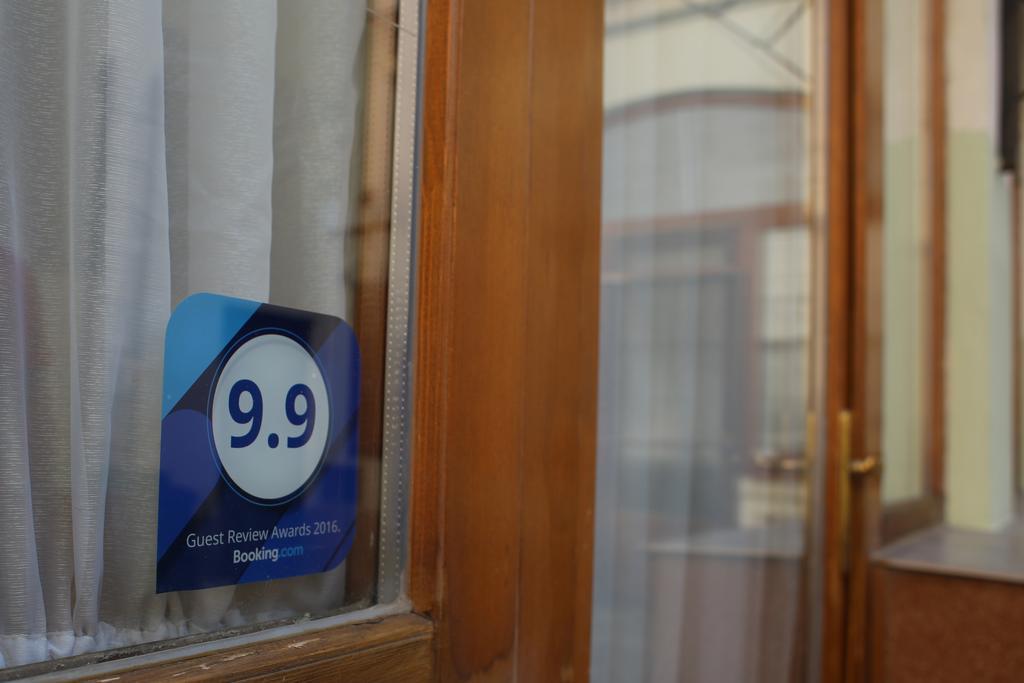 Fortuna Apartments Eger Eksteriør bilde